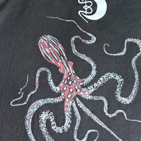 Hawaiian Gyotaku T-shirt Men's XXl Primitive Black Octopus Graphics on Back - Picture 7 of 10